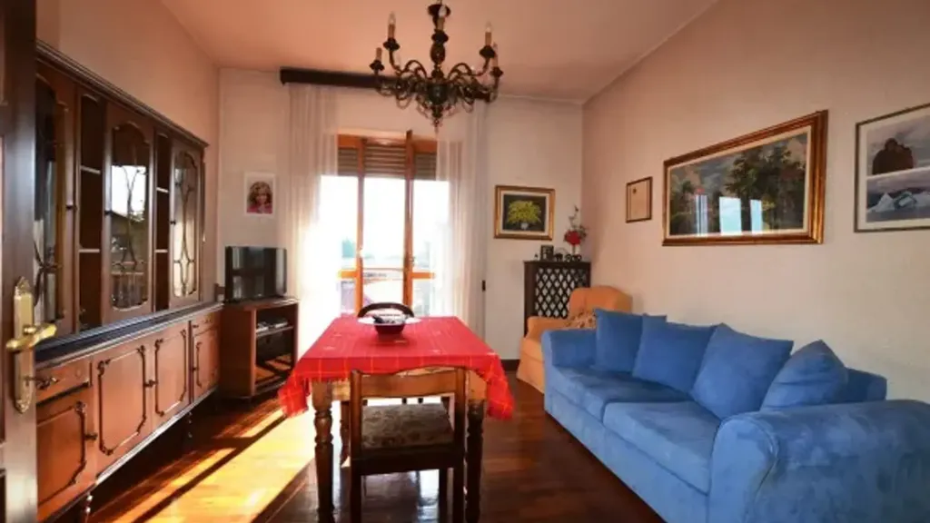 Soggiorno - Apartment with Panoramic View in Sandigliano
