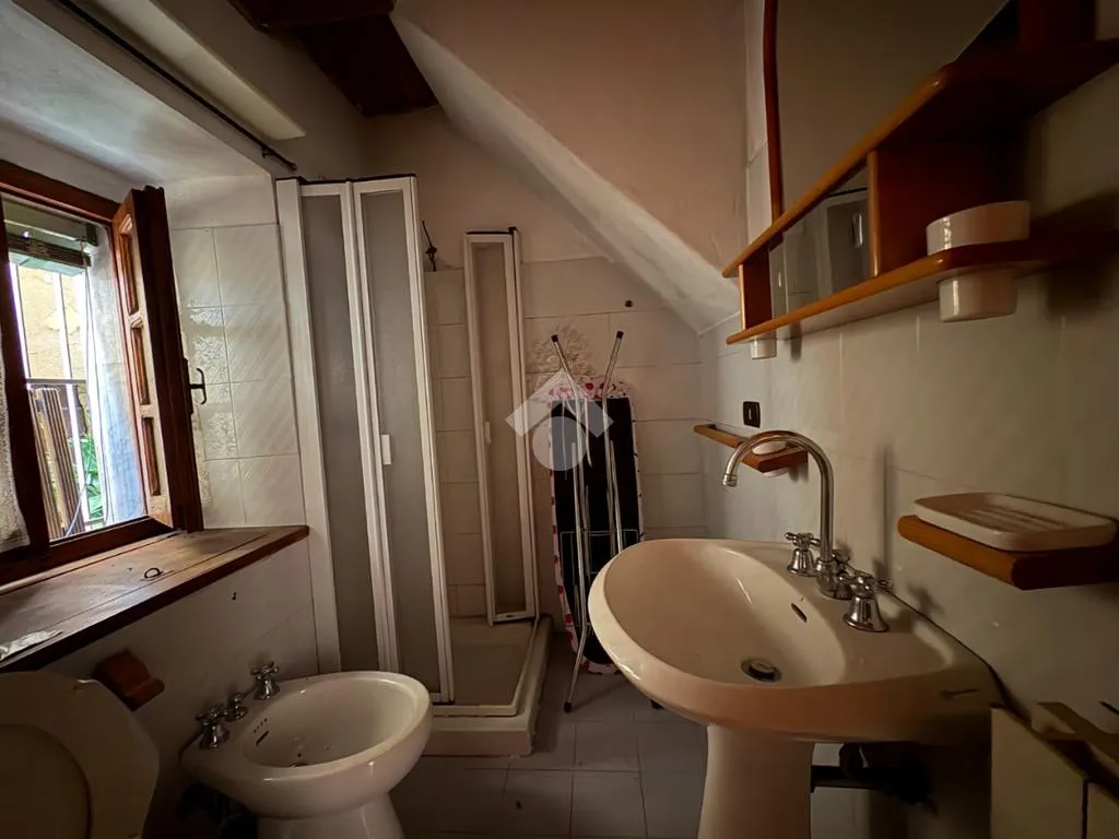 Salles de bain - Borgo House with Panoramic View in Antona
