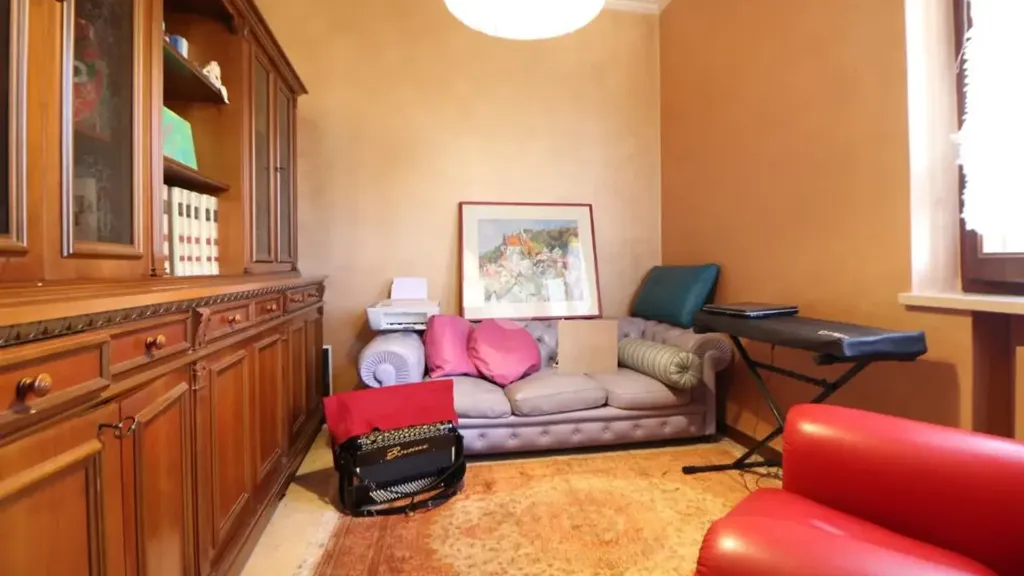 Bureau - Villa with Pool in Porto Mantovano
