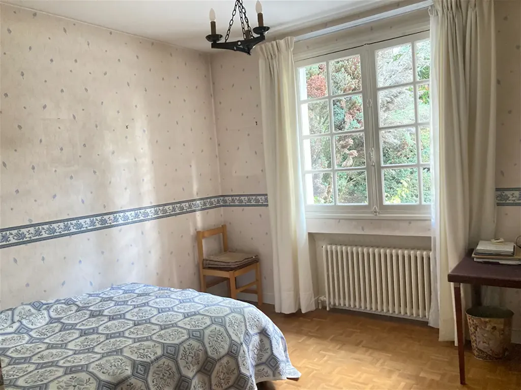Maison 8 pièces à Joue Les Tours
