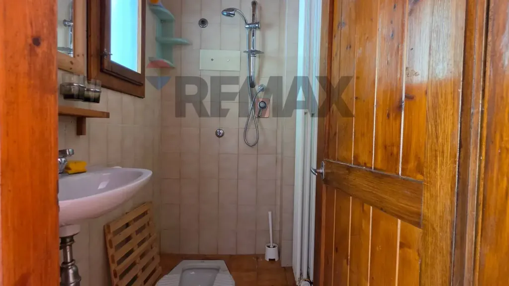 Bathrooms - Trilocale with Garden in Darzo