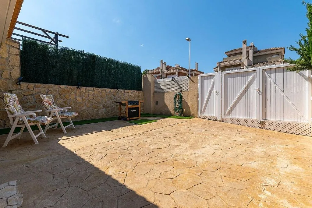 Terrass - Chalet with Pool and Terrace in Santa Pola