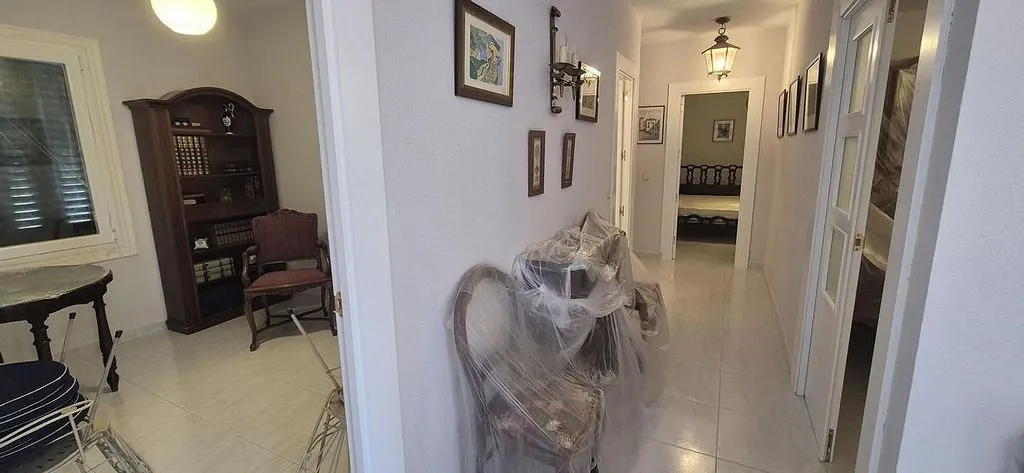 hallway_entrance
