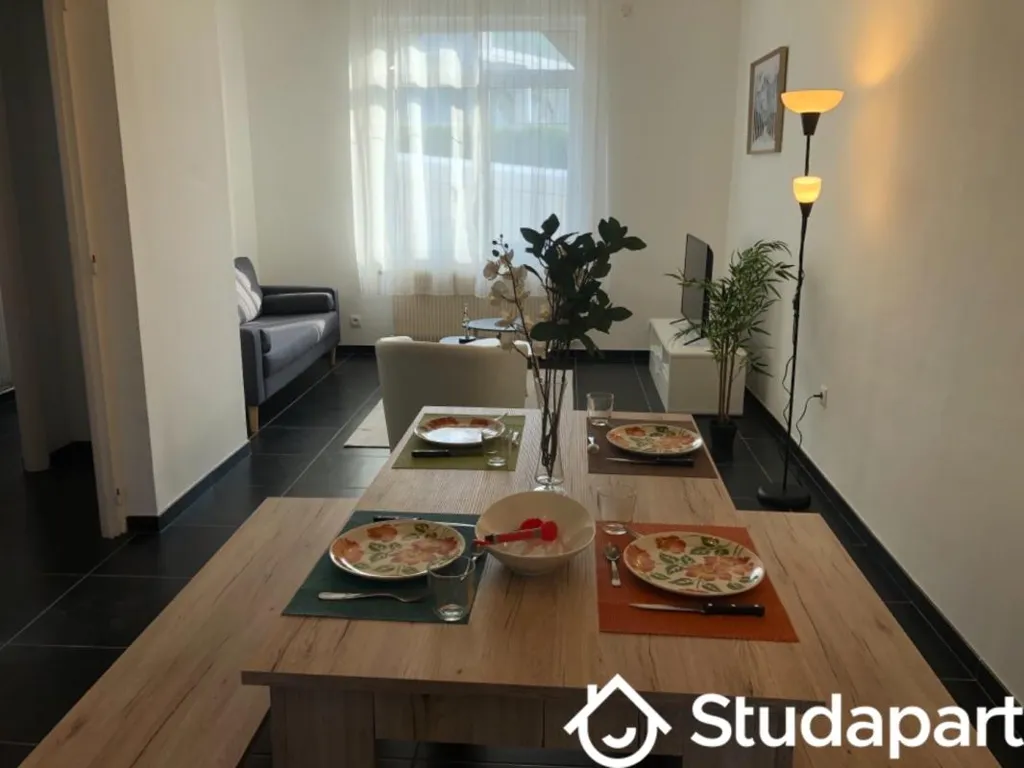 Söögituba - Shared House with Terrace in Valenciennes