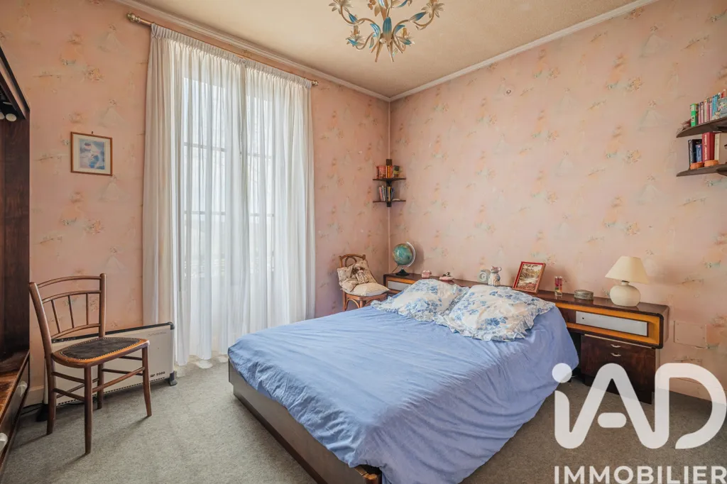 Chambres - Maison avec Jardin et Garage à Jarrie