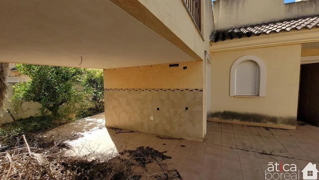 Garden - Duplex for Renovation with Garden in Torreguil