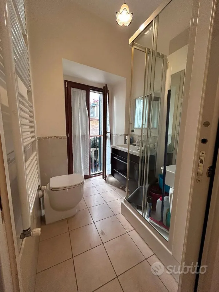 Vannitoad - Rationalised Apartment in Cagliari Centre