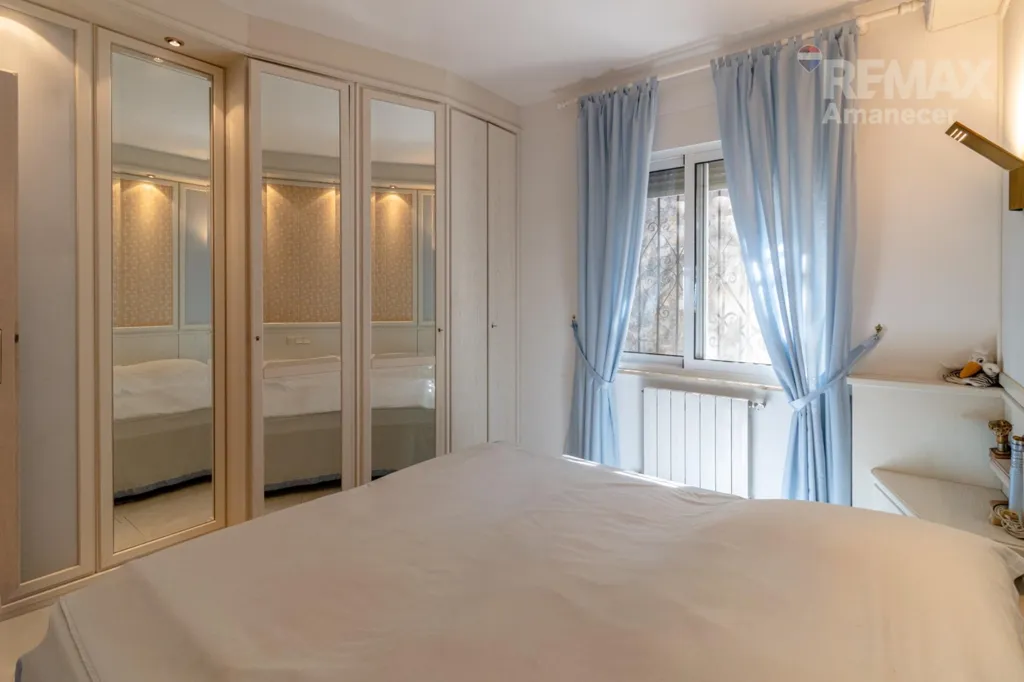 Magamistoad - Dual Villa with Pools in Las Rotas, Dénia