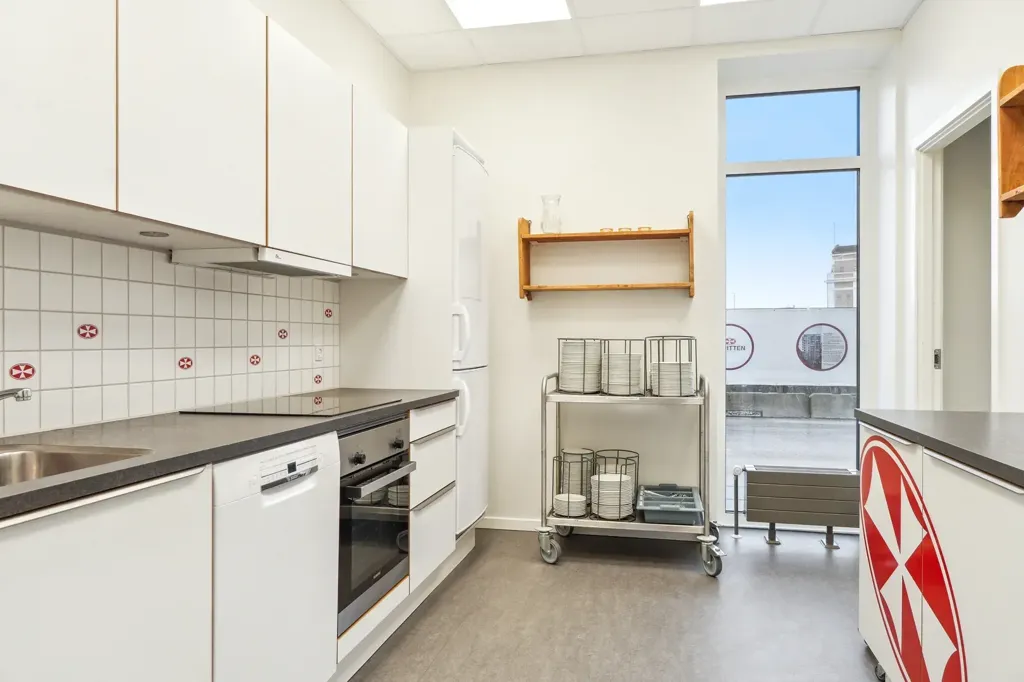 Cuisine - Modern Flat with Balcony in Taffeltårnet, Spritten