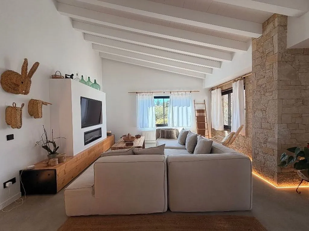 Soggiorno - Chalet with Pool in Vall-Llobrega