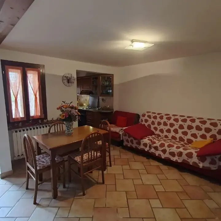 Sala da pranzo - Rustic House with Private Garden in Papozze