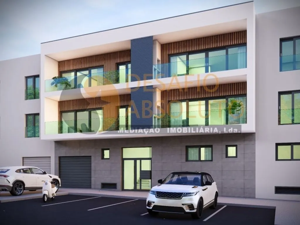 Luxury Apartment with Parking in Pinhal do General