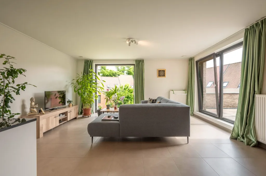 Elutuba - Apartment with South-Facing Terrace in Bruges