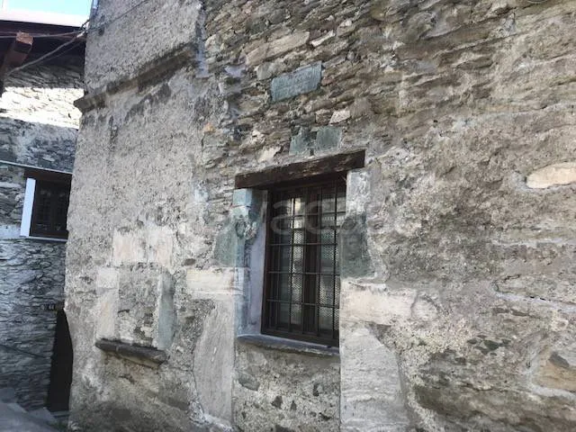 Välivaade - Baita with Fireplace in Sampeyre