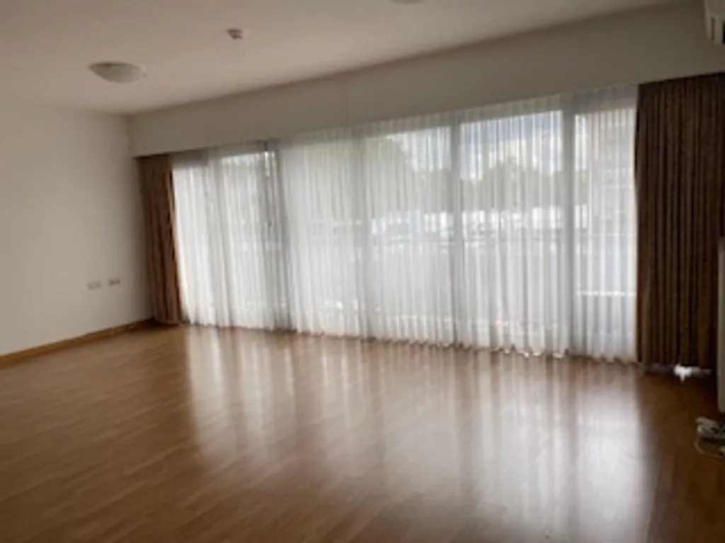 Soggiorno - Service Flat with Garden View in Beveren Centre