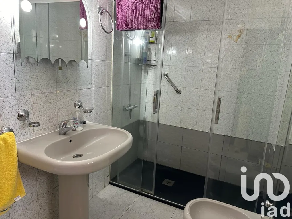 Salles de bain - Spacious House with Garden in La Bañeza