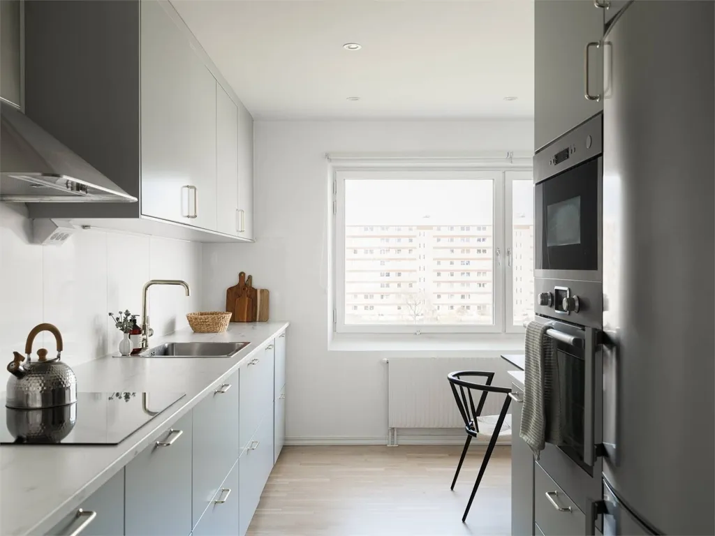 Cuisine - Renovated Apartment with Balcony in Lindeborg