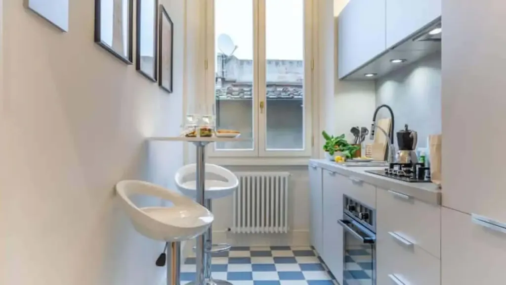 Modern Furnished Studio in Florence Centre