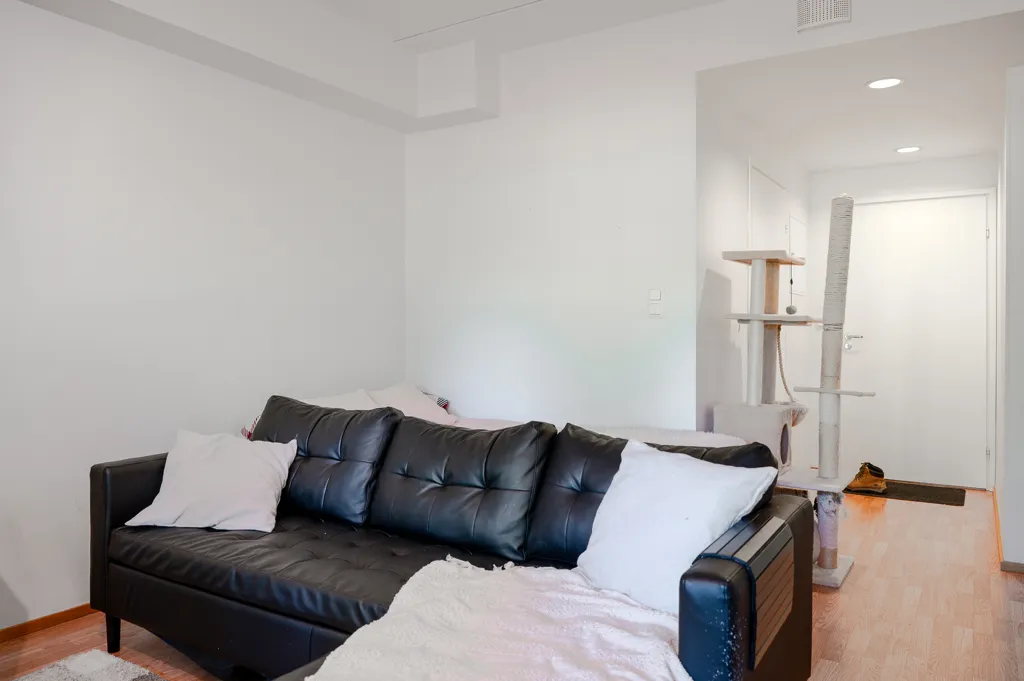 Séjour - Compact 1-Bedroom Flat with Balcony in Oulu