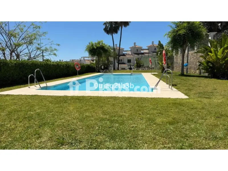 Piscine - Corner Adosada with Garden in El Paraíso