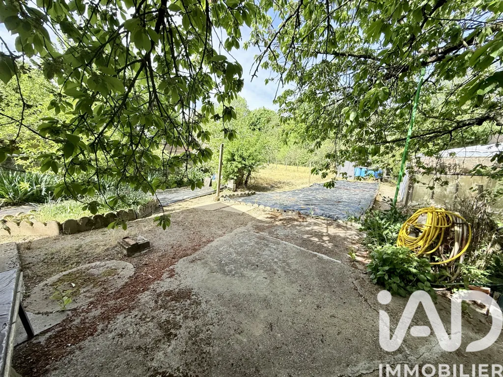 Jardin - Maison à Craon avec Terrain et Garages