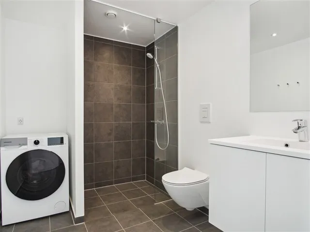 Salles de bain - Appartement 3 pièces à Risskov