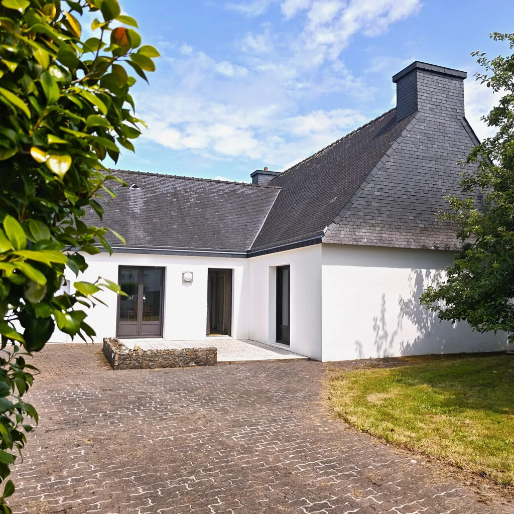Välivaade - Renovated House with Garden in Guidel