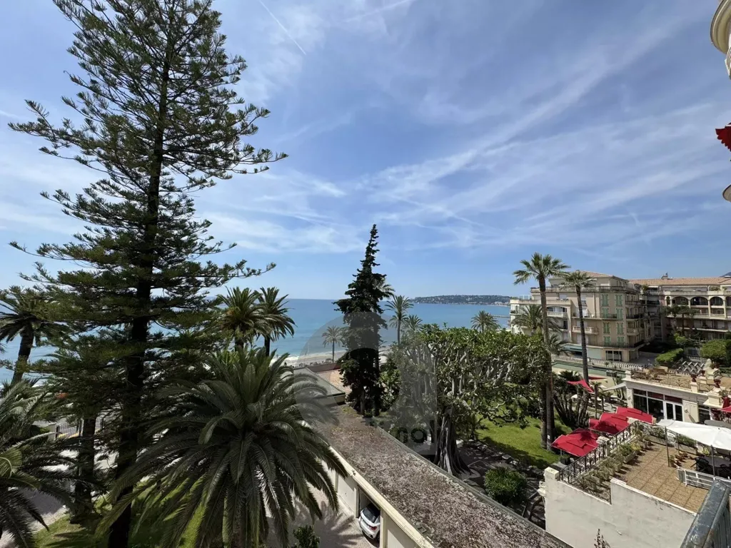 Balcon - Appartement en Bord de Mer avec Balcon à Menton