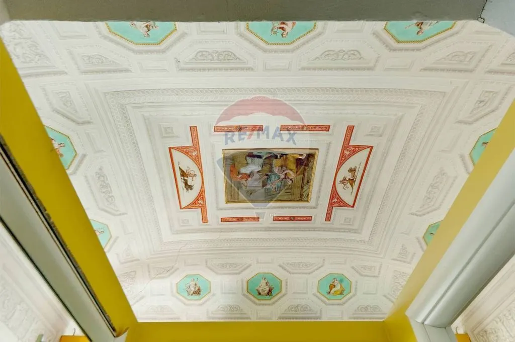 Esik - Historic Villa with Private Park in Valsamoggia