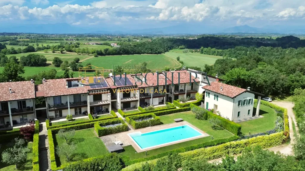 Õhuvaade - Apartment with Pool in Valeggio Sul Mincio