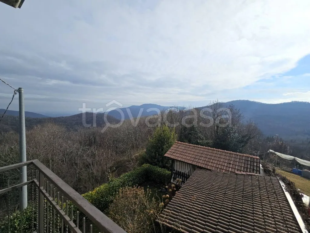 Terrass - Rustic Property with Mountain View in Venasca
