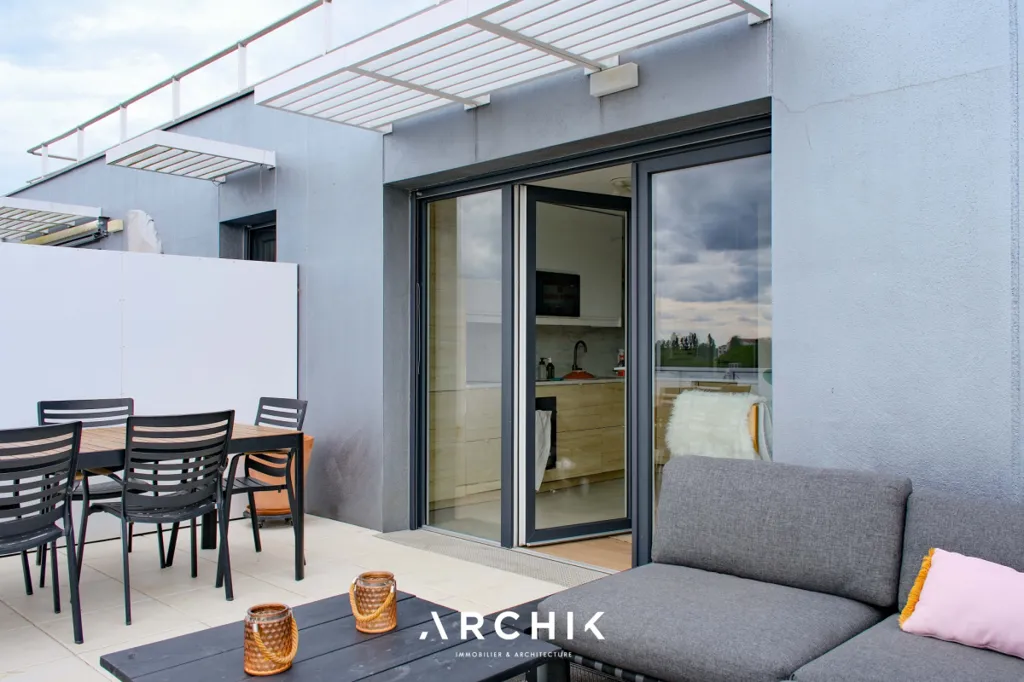 Terrasse - Appartement Contemporain avec Terrasse à Lormont