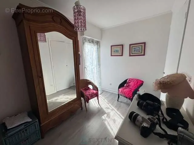 4-toaline maja asukohas Verneuil-Sur-Seine