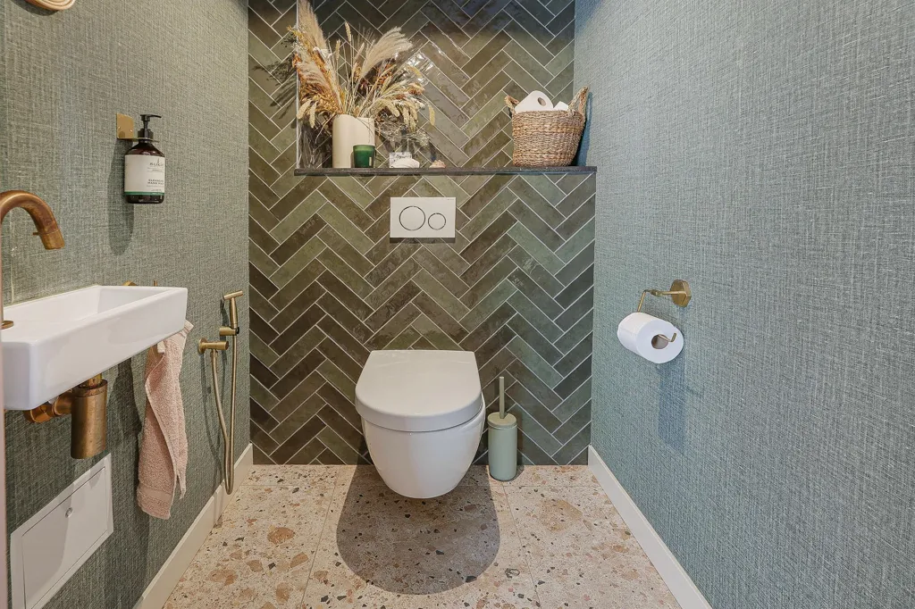 Salles de bain - Detached House with Garden in Purmerend