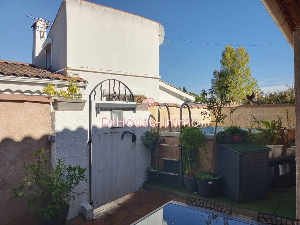 Jardin - Maison Atypique avec Piscine à La Crau