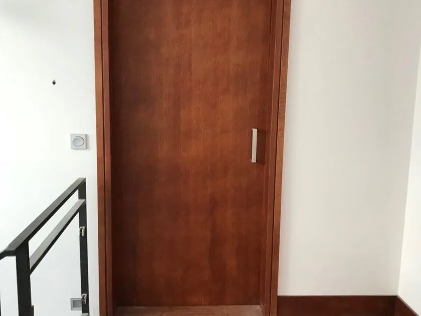 Entrée - Luxury Duplex with Balcony in Valencia De Don Juan
