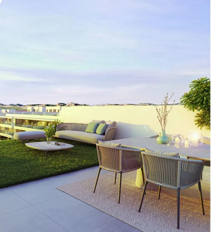 Terrass - 3-Bedroom Apartment with Pool in Torrevieja