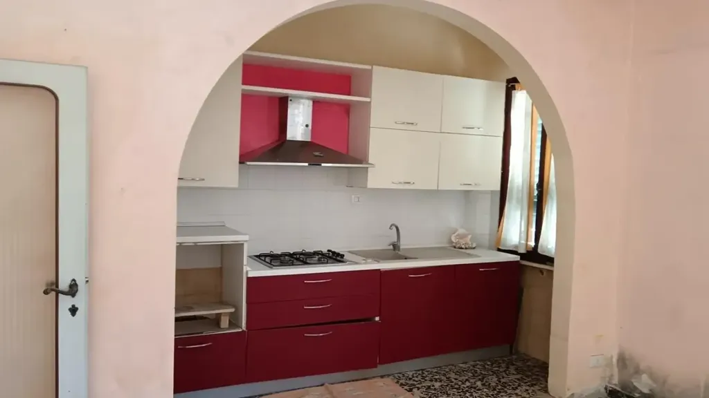 Cuisine - Quadrilocale with Terrace in Certaldo Centre