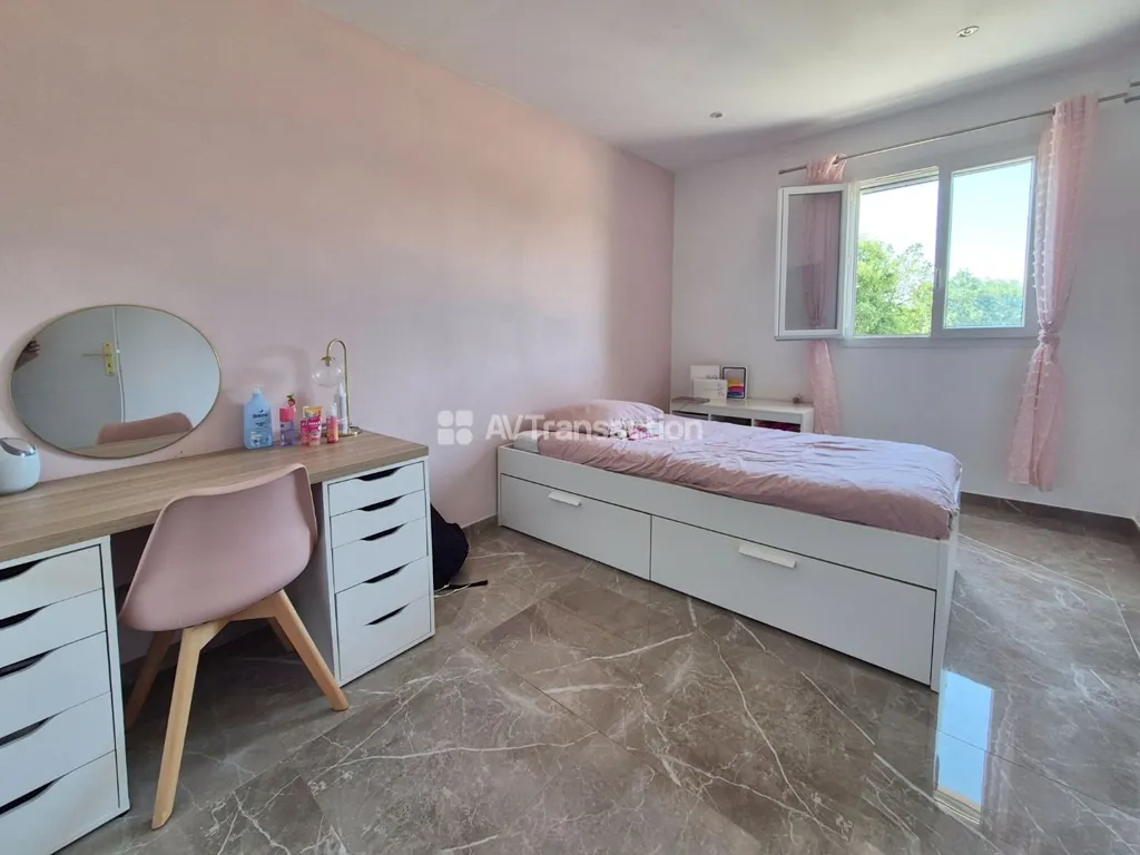 Bedrooms - Contemporary House with Pool in Lorgues