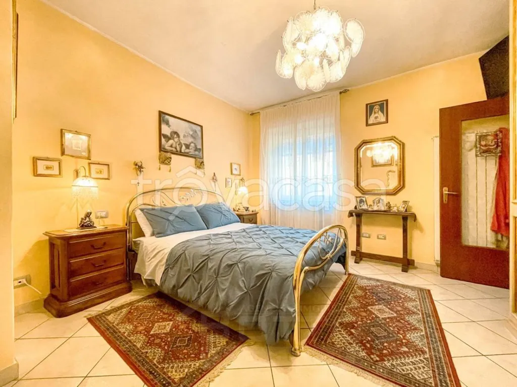 Camere da letto - Central Apartment with Balcony in Invorio