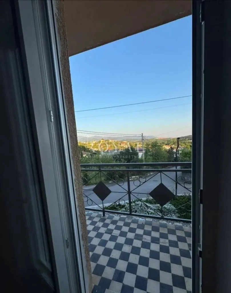 Balcon - Two-Bedroom Apartment with Balcony in Čavle