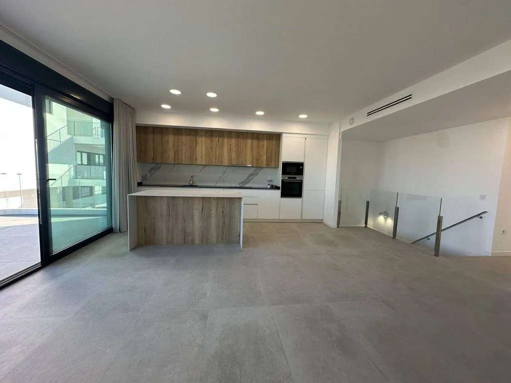 Luxury Duplex with Sea Views in Finestrat