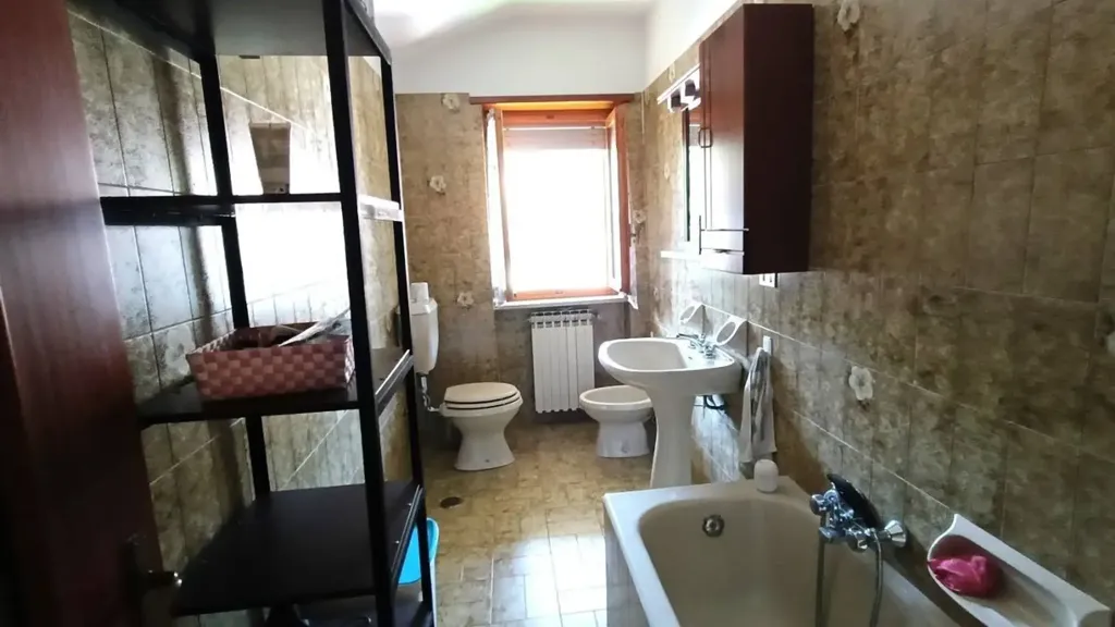 Salles de bain - Villa with Private Garden in Giaveno