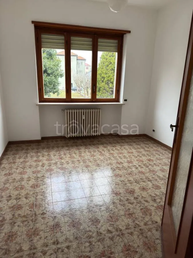Pièces - Rearfitted Apartment with Balcony in Ciriè