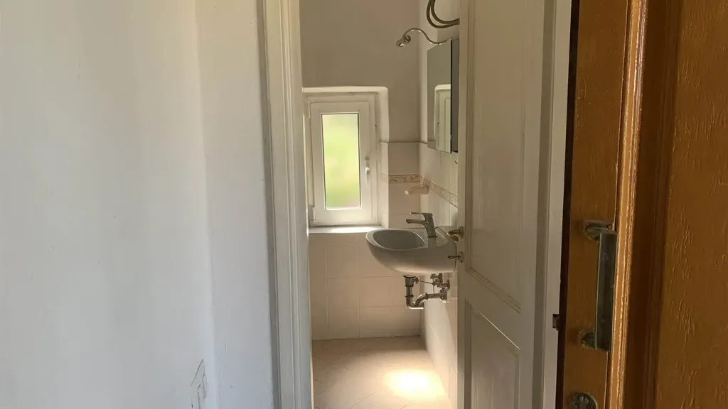 Vannitoad - Terrace Flat in Medieval Village, Rufina