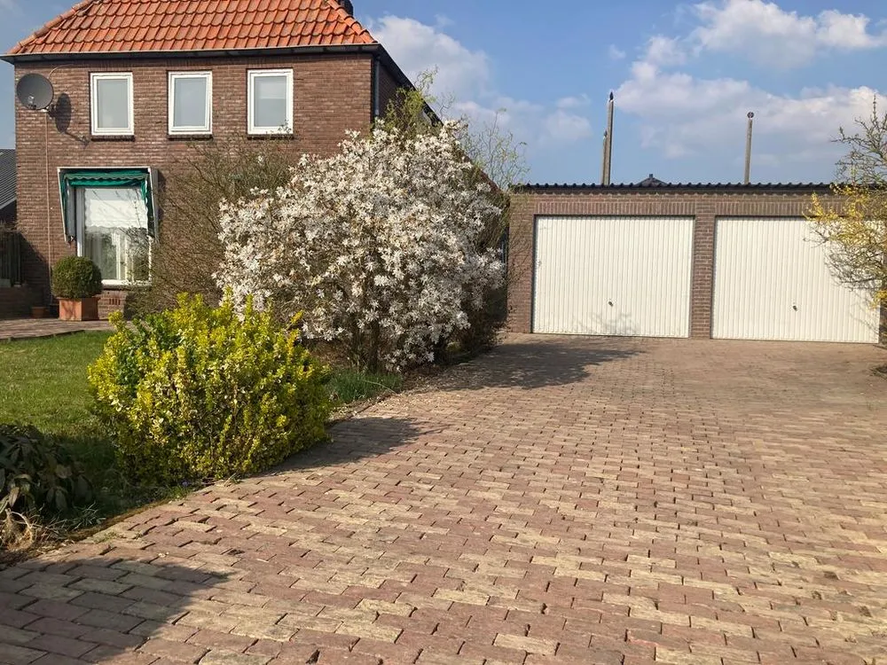 Välivaade - Detached House with Garden in Elst