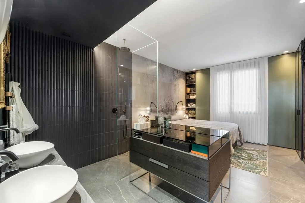 Salles de bain - Luxury Flat with Pool in Aravaca, Madrid