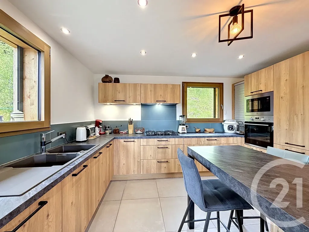 Cuisine - Chalet Contemporain avec Vue Panoramique à Verchaix