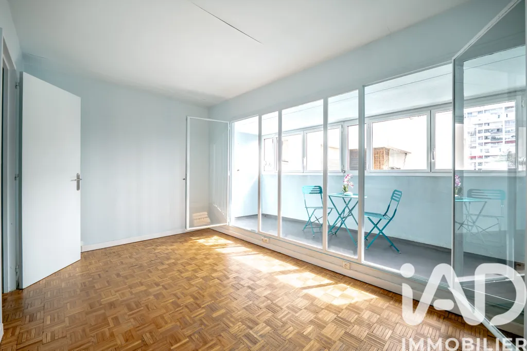 Magamistoad - Studio with Balcony in Paris 12th