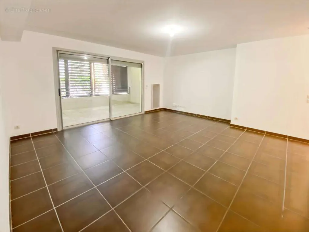 Séjour - Appartement T3 avec Terrasse à Montpellier Centre